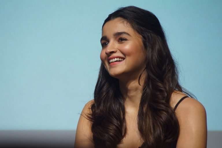 Alia Bhatt To Debut As a Producer in Bollywood?